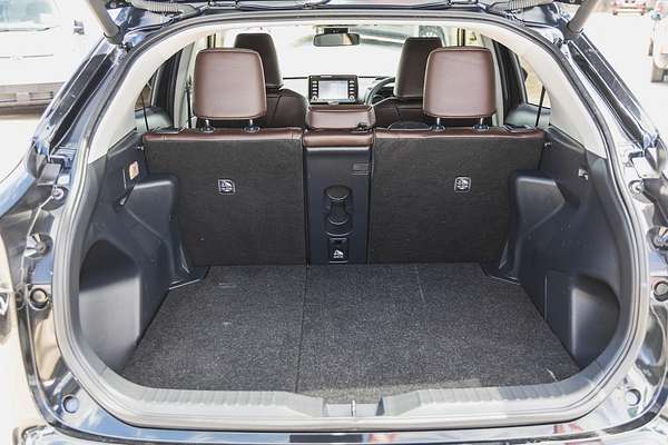 2021 Toyota Yaris Cross Urban MXPJ10R