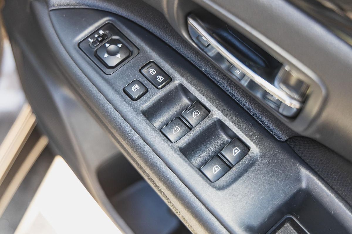 2020 Mitsubishi Outlander ES ZL