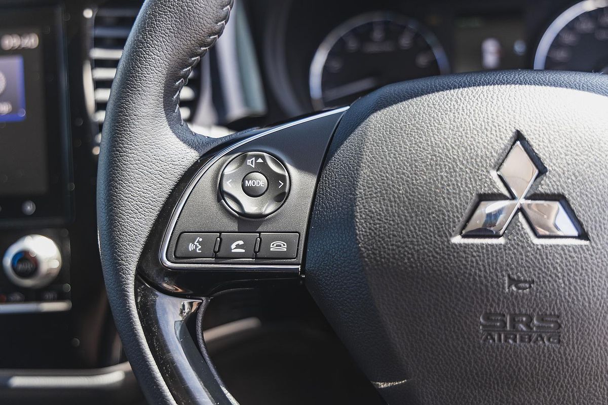 2020 Mitsubishi Outlander ES ZL