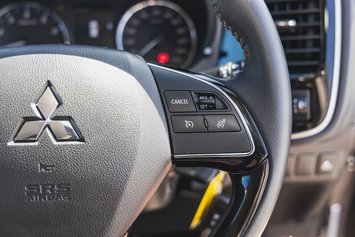 2020 Mitsubishi Outlander ES ZL