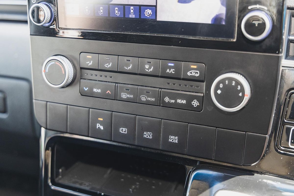 2022 Hyundai STARIA US4.V1