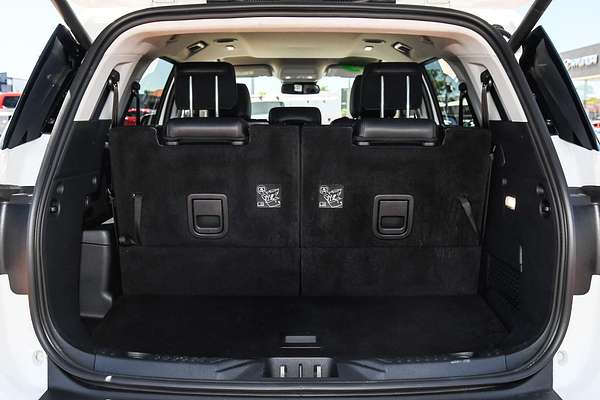 2025 Ford Everest Trend 2.0L