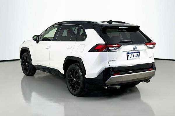2022 Toyota RAV4 XSE AXAH54R