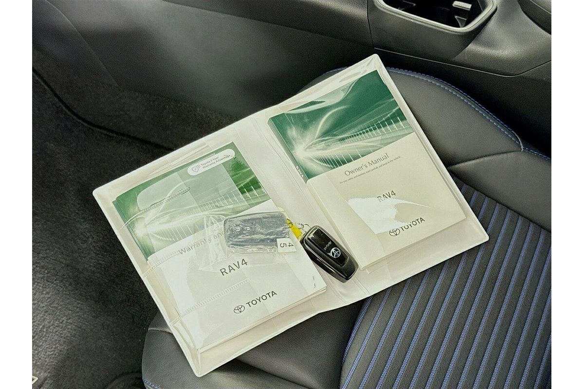 2022 Toyota RAV4 XSE AXAH54R