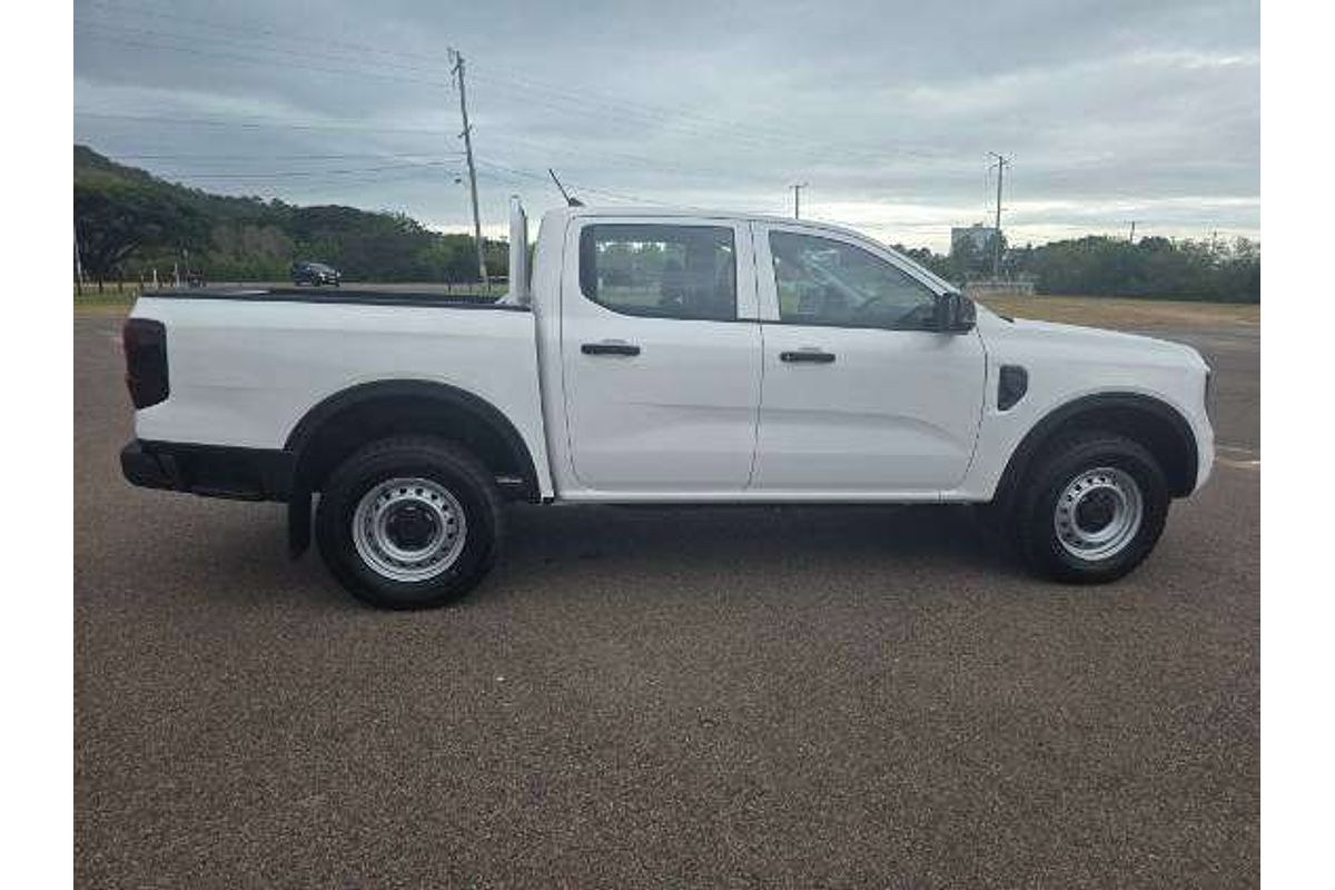 2024 Ford Ranger XL 4X4 2.0L