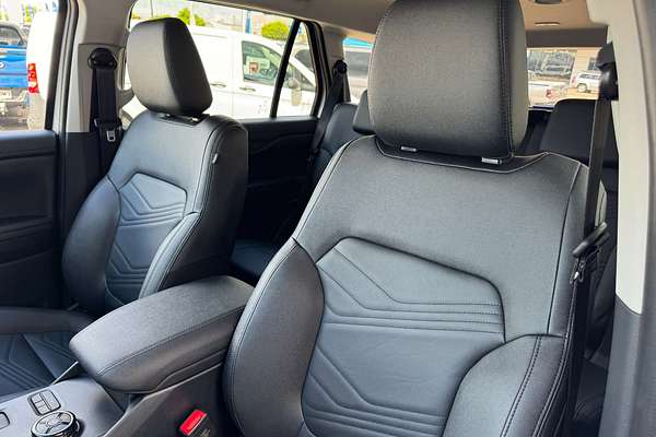 2025 Ford Everest Trend 2.0L