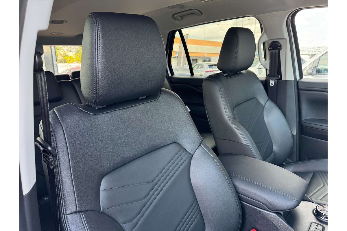 2025 Ford Everest Trend 2.0L