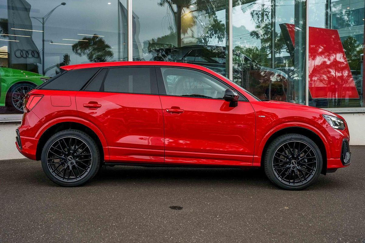 2025 Audi Q2 35 TFSI S line edition GA