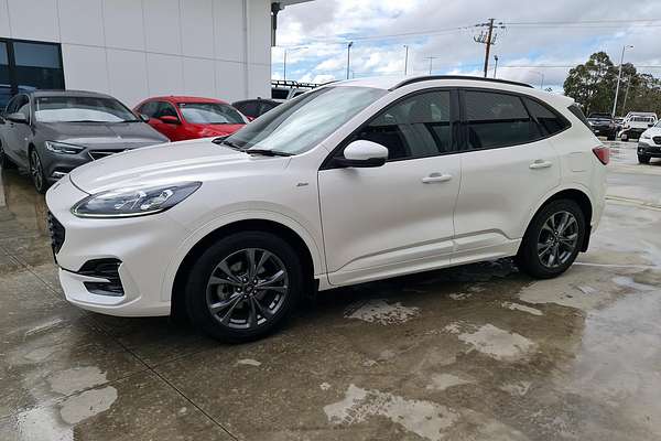 2020 Ford Escape ST-Line ZH