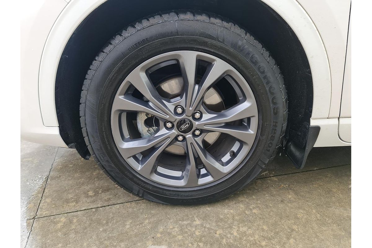 2020 Ford Escape ST-Line ZH