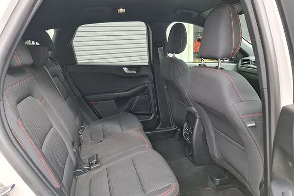 2020 Ford Escape ST-Line ZH