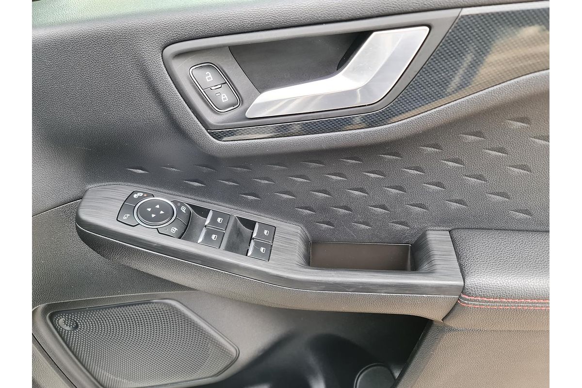 2020 Ford Escape ST-Line ZH