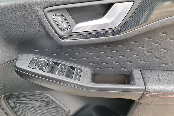 2020 Ford Escape ST-Line ZH