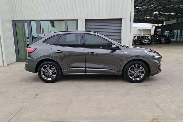 2020 Ford Escape ST-Line ZH