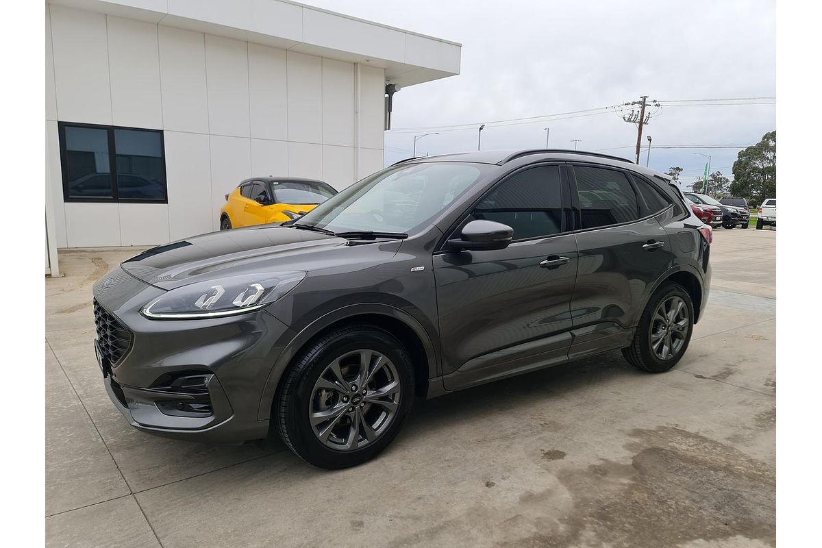 2020 Ford Escape ST-Line ZH