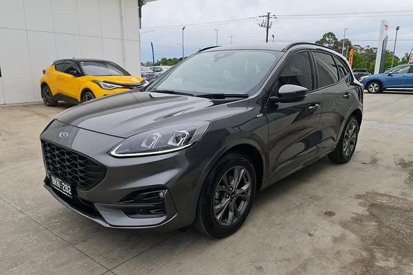2020 Ford Escape ST-Line ZH