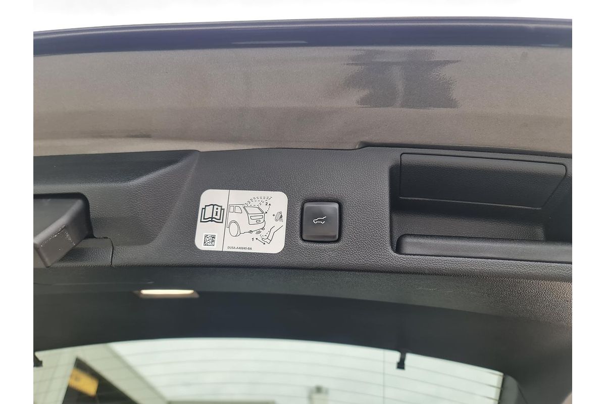 2020 Ford Escape ST-Line ZH