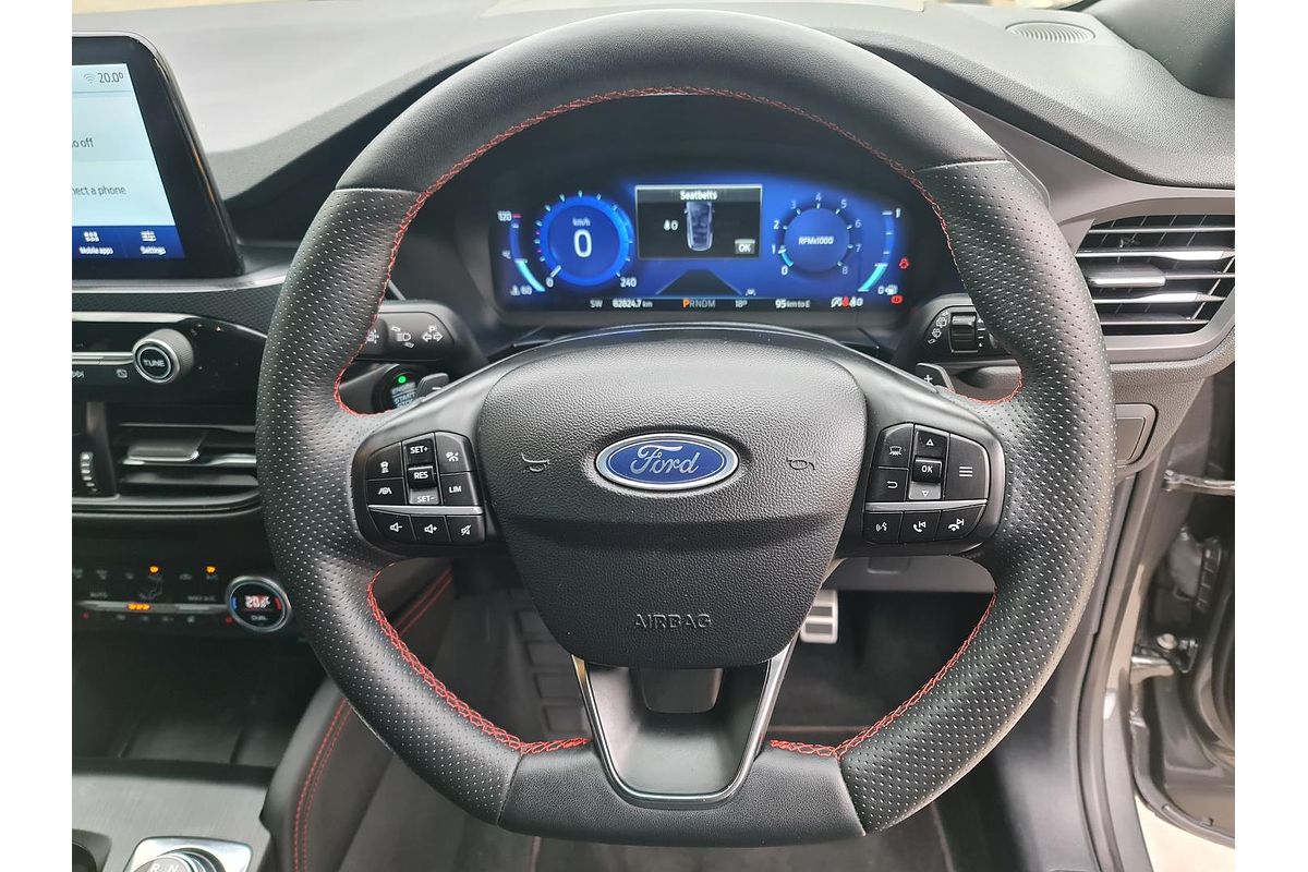 2020 Ford Escape ST-Line ZH