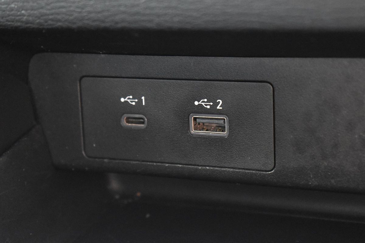 2023 Mitsubishi Outlander ES ZM