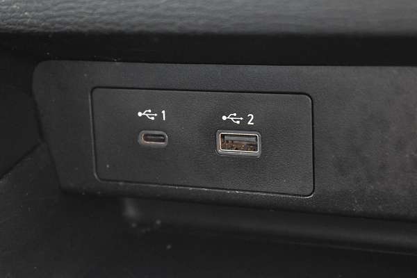 2023 Mitsubishi Outlander ES ZM