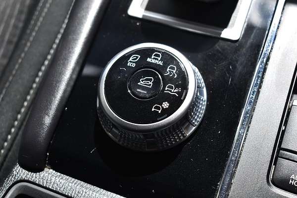 2023 Mitsubishi Outlander ES ZM