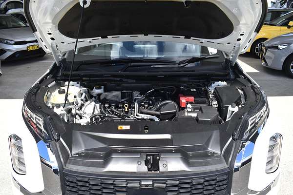 2023 Mitsubishi Outlander ES ZM