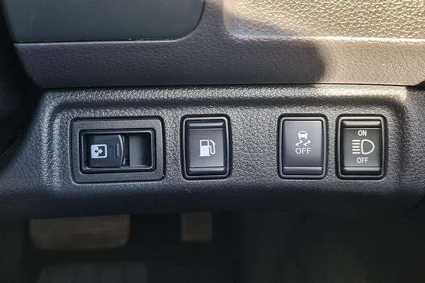 2020 Nissan Navara N-TREK Warrior D23 Series 4 4X4