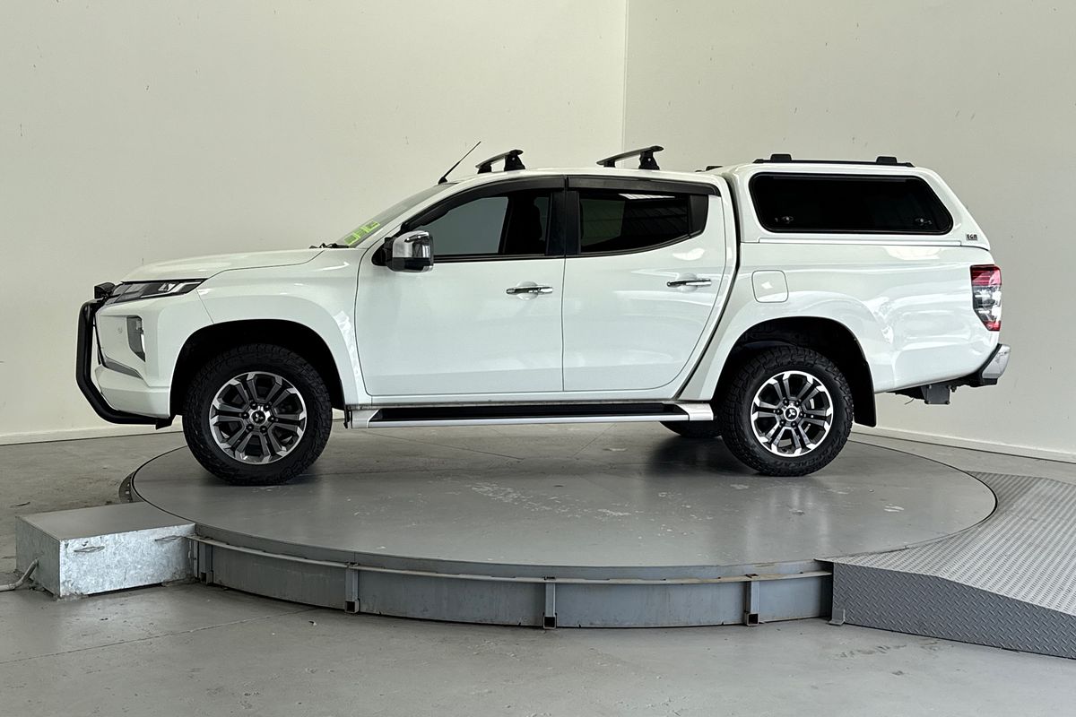 2021 Mitsubishi Triton GLX-R MR 4X4