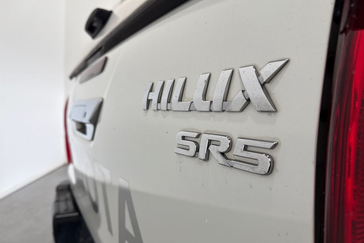 2018 Toyota Hilux SR5 GUN126R 4X4