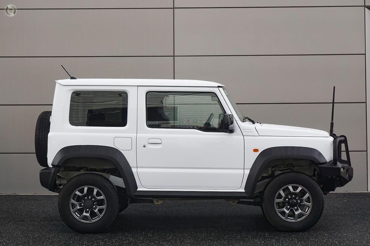 2022 Suzuki Jimny GLX GJ