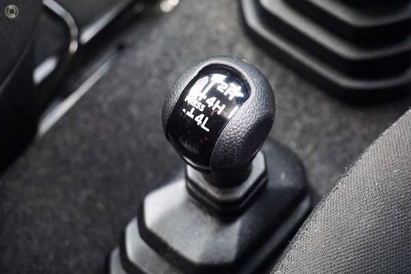 2022 Suzuki Jimny GLX GJ