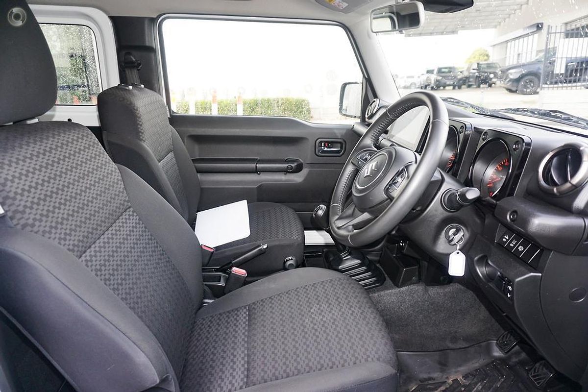 2022 Suzuki Jimny GLX GJ