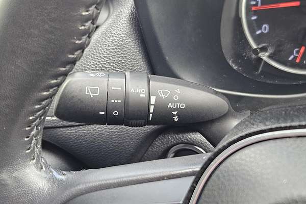 2019 Toyota RAV4 GXL MXAA52R