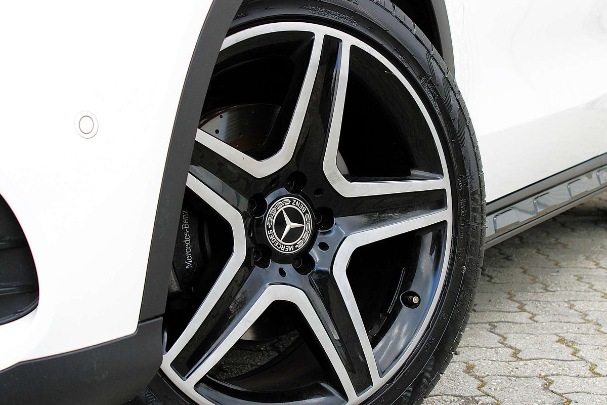 2018 Mercedes-Benz GLA-Class GLA250 X156