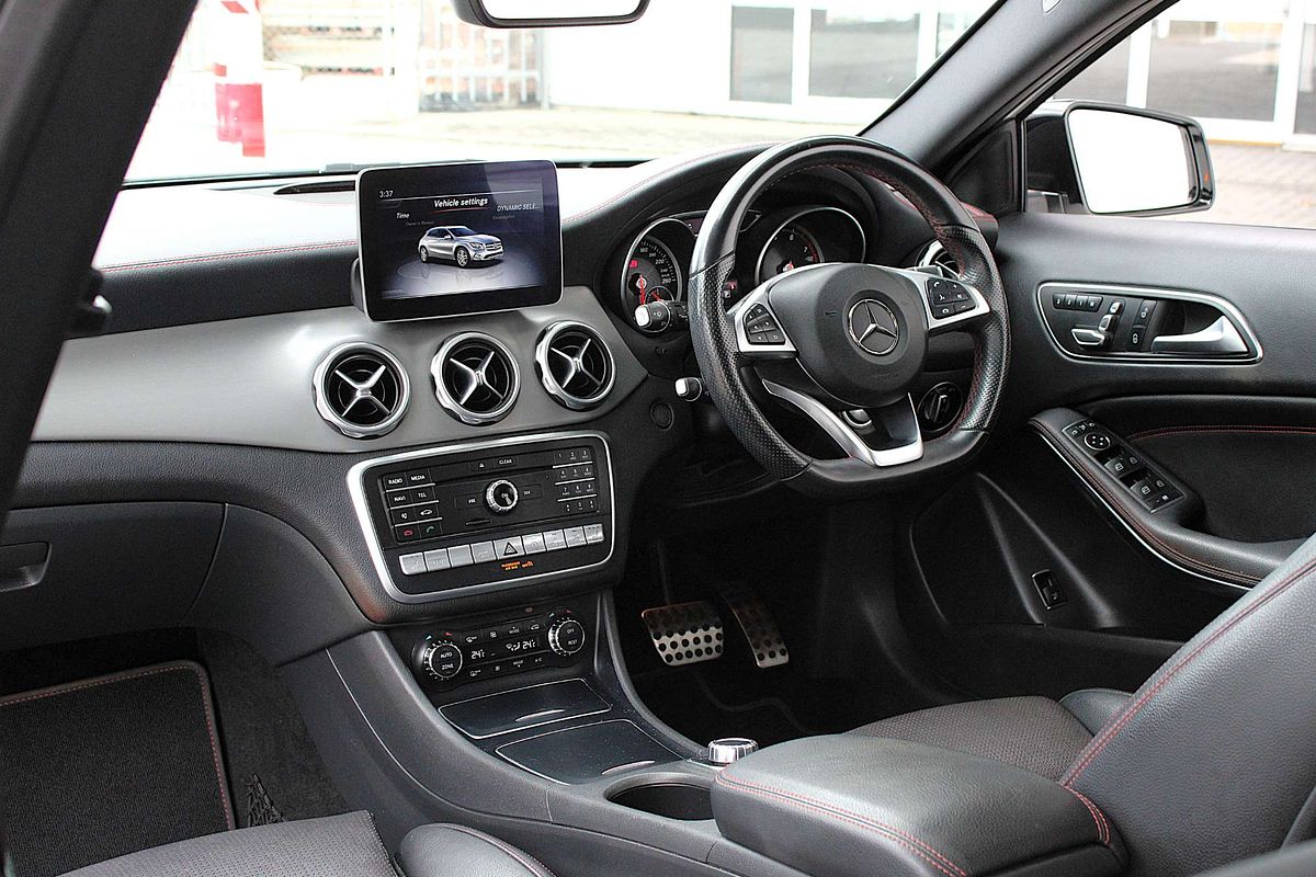 2018 Mercedes-Benz GLA-Class GLA250 X156