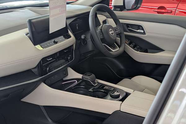 2025 Nissan X-TRAIL Ti T33