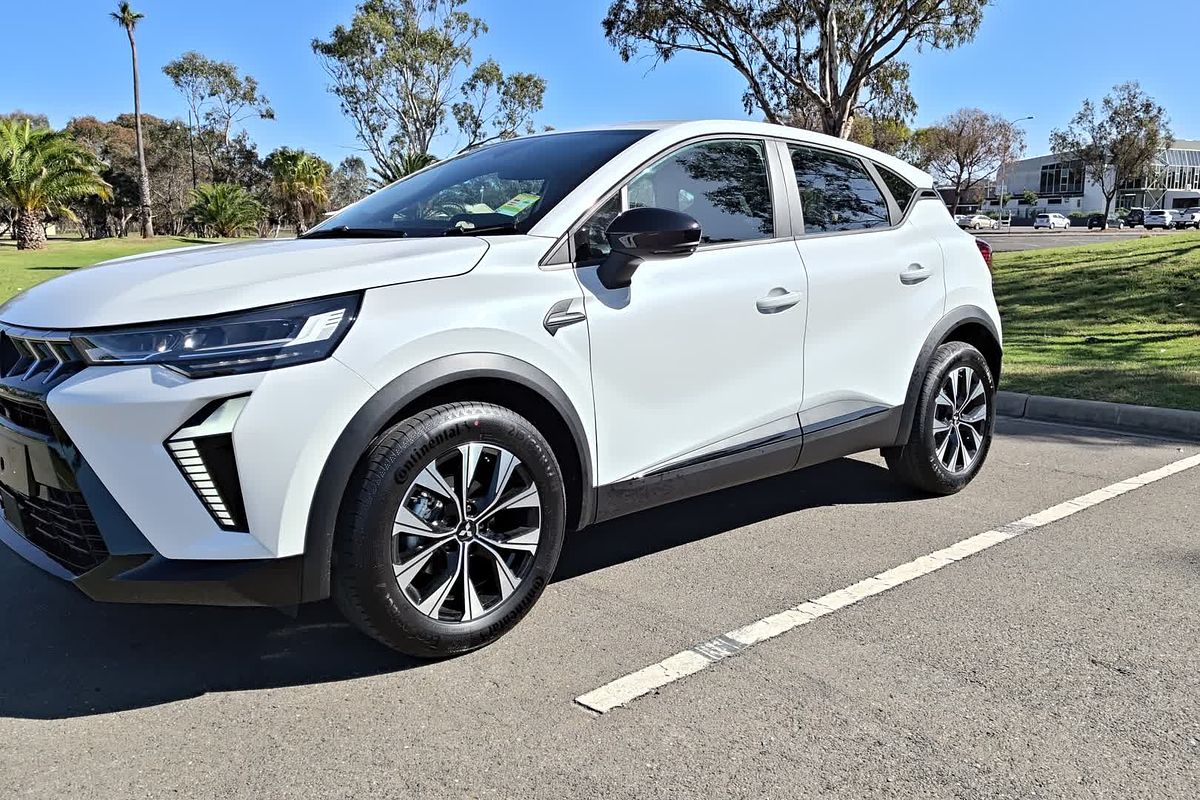 2025 Mitsubishi ASX LS XE