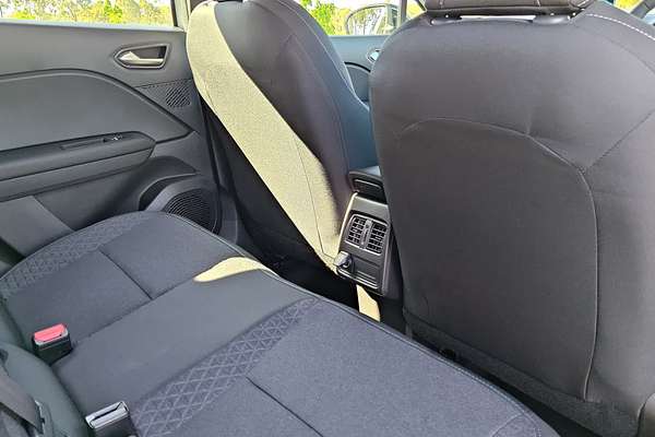 2025 Mitsubishi ASX LS XE