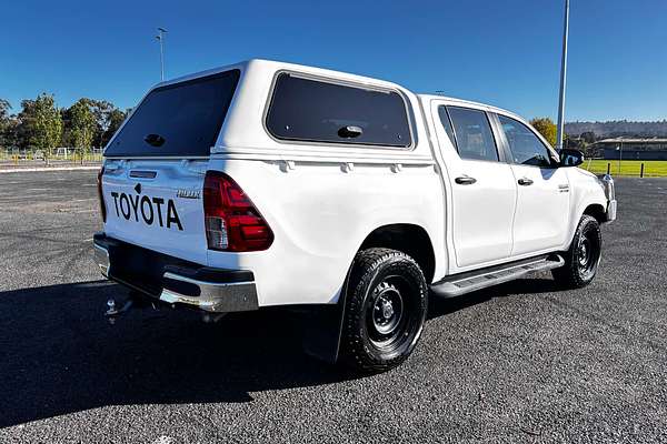 2020 Toyota Hilux SR GUN126R 4X4