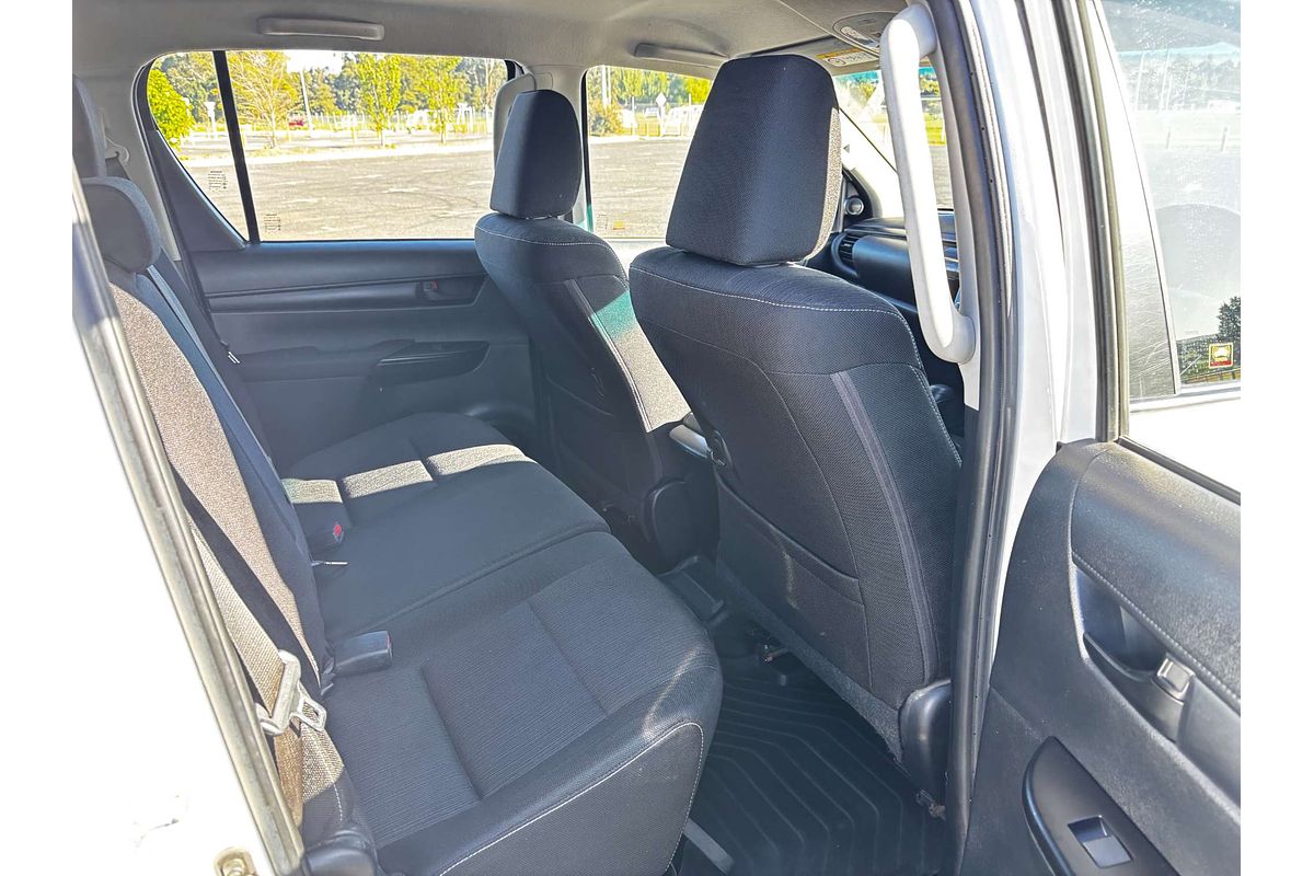 2020 Toyota Hilux SR GUN126R 4X4