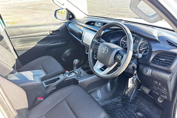 2020 Toyota Hilux SR GUN126R 4X4