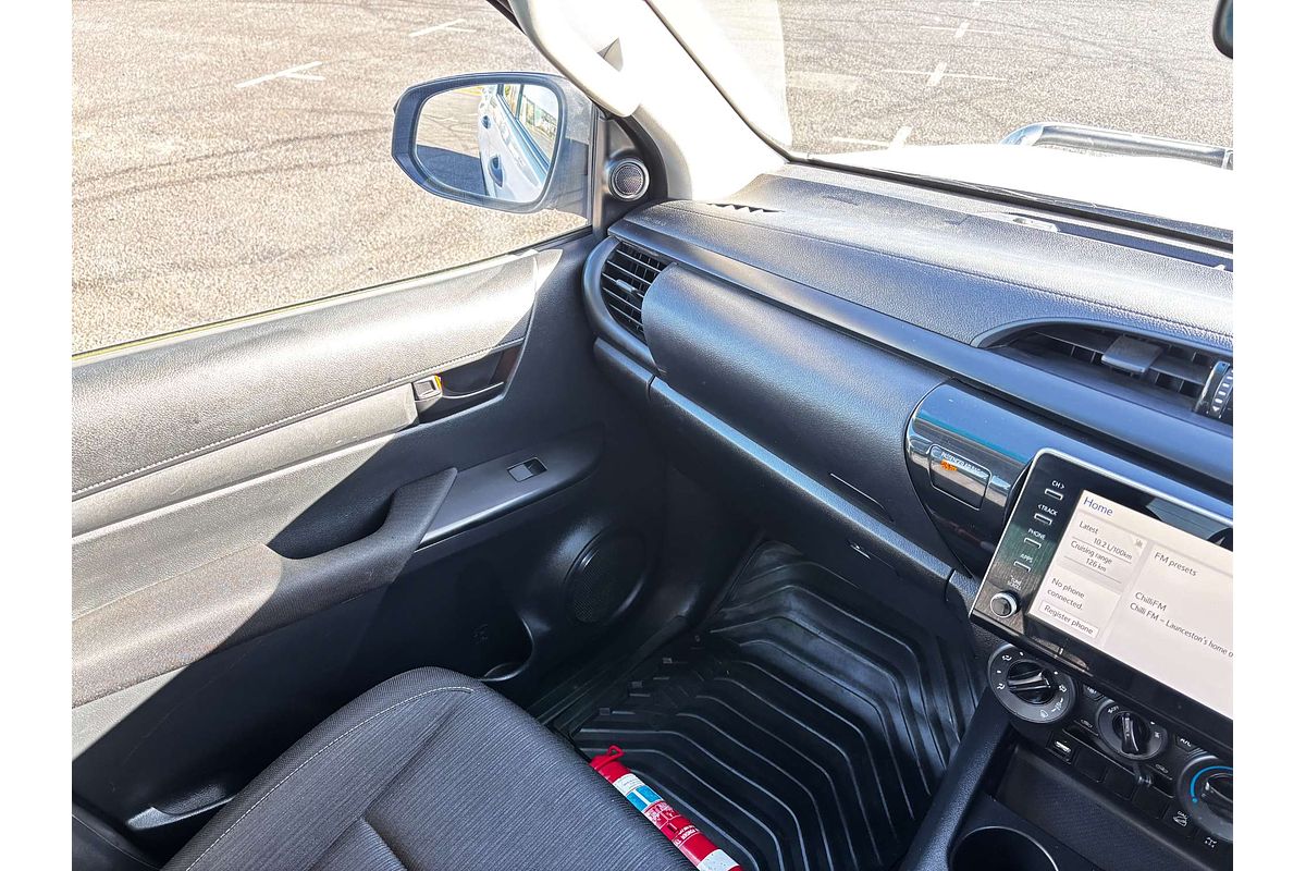 2020 Toyota Hilux SR GUN126R 4X4