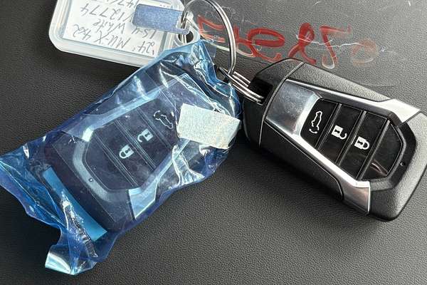 2024 Isuzu MU-X LS-U