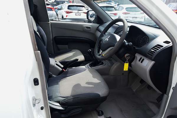 2011 Mitsubishi Triton GL MN Rear Wheel Drive