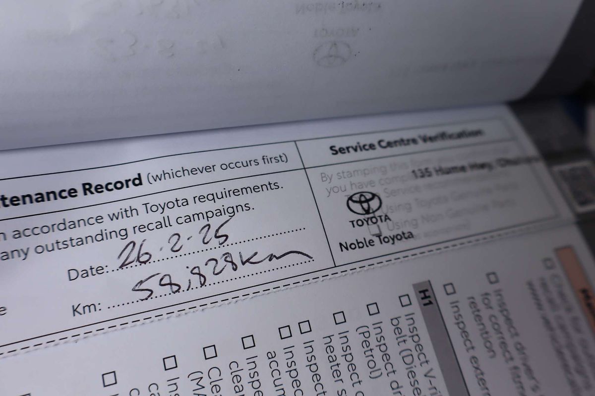 2017 Toyota Hilux SR GUN126R 4X4