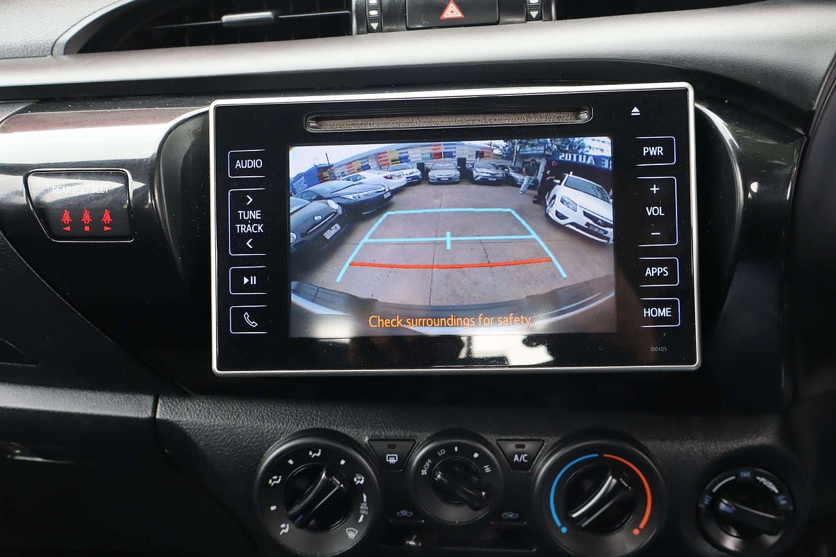 2017 Toyota Hilux SR GUN126R 4X4