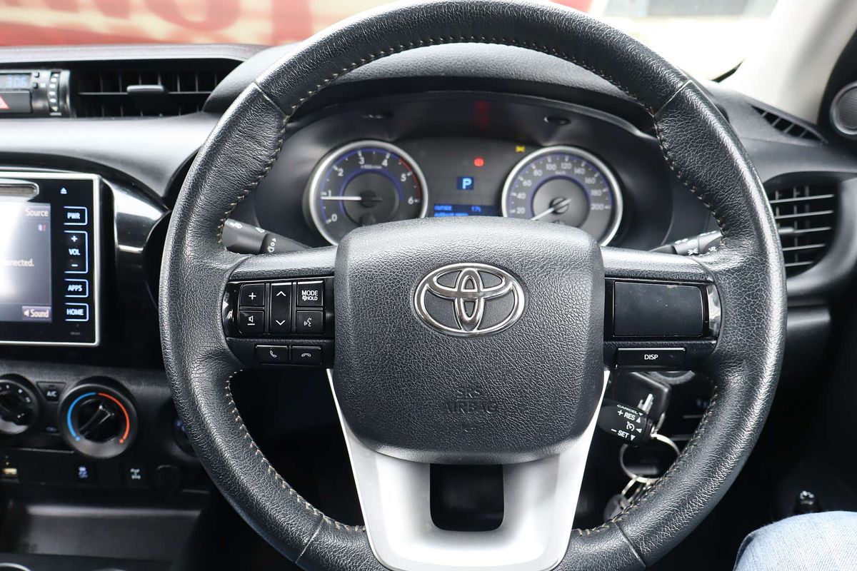 2017 Toyota Hilux SR GUN126R 4X4