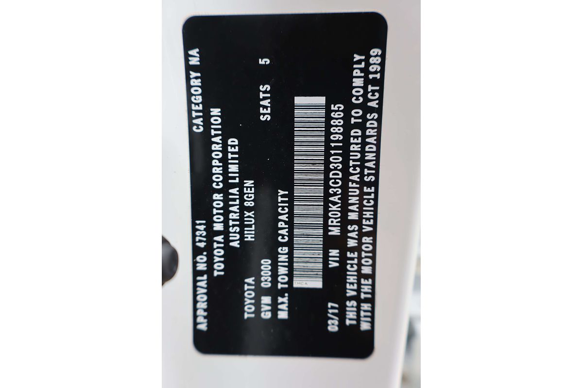 2017 Toyota Hilux SR GUN126R 4X4