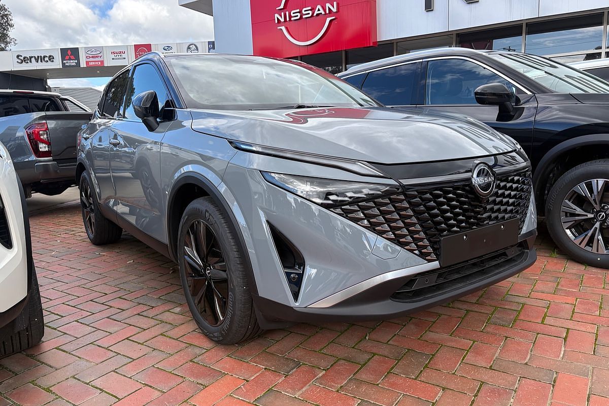 2025 Nissan QASHQAI Ti J12