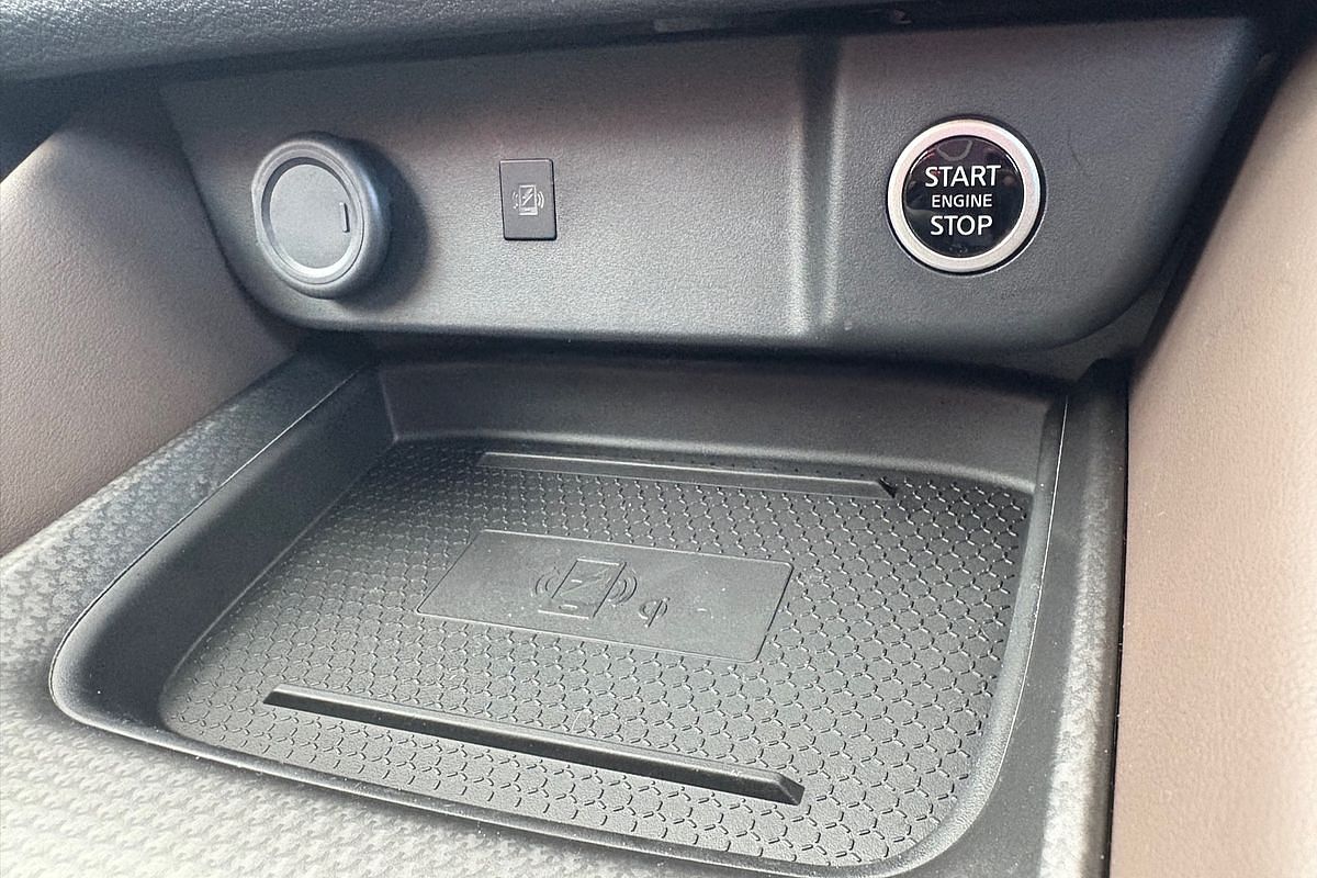 2025 Nissan QASHQAI Ti J12